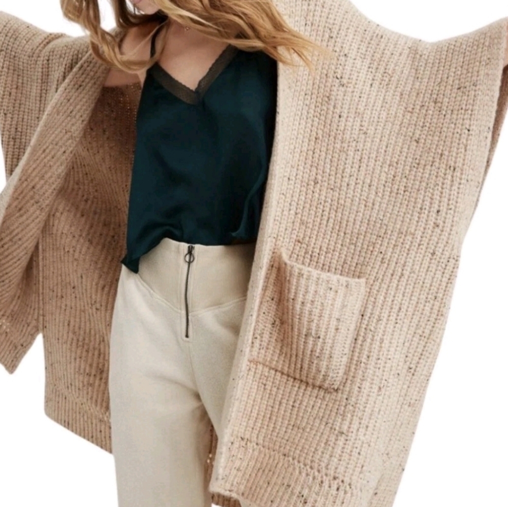 Aerie Like New* Oversized Oatmeal Shall Cardigan Warm & Cozy Size Os